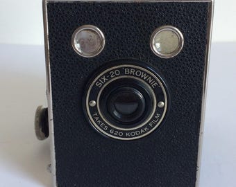 Kodak Six-20 Brownie camera