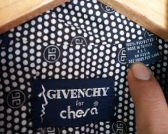 Vintage Givenchy for cesar button down/m size/fashion designer/blogger/made in taiwan