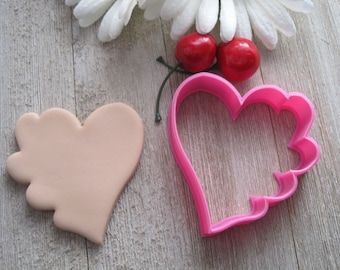 Heart Shaped Cookie Cutter - Large Heart With Row of Small Hearts Cookie Cutter – Cutter – 3D Printed Cutter – Great Fondant Cutter