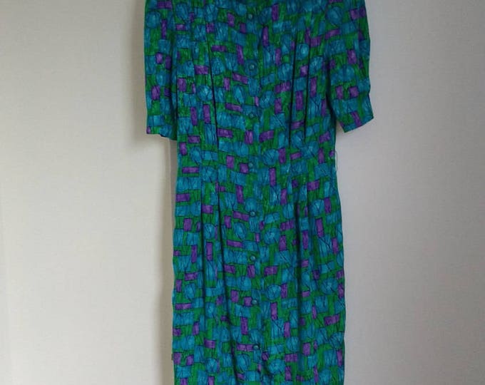 Vintage spring dress, colourful light summer dress, suitable for work dress, retro 1970s 1980s, green blue and purple, spring launch green