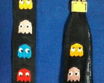 Pacman keychain | Etsy