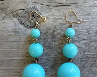 Aqua Lucite Drop Vintage Earrings-Turquoise Vintage Earrings-Vintage Lucite Drop Earrings-Aqua Dangle Earrings-Free Shipping
