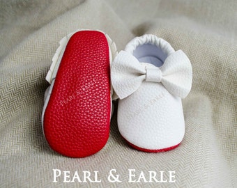 Red Bottom Baby Moccasins, Red Sole Baby shoes, Baby Loub, Loub Inspired, Baby Leather Moccasins, Toddler Moccasins, Baby Shoes, Newborn