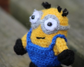 Items similar to Keychain minion, amigurumi minion ...