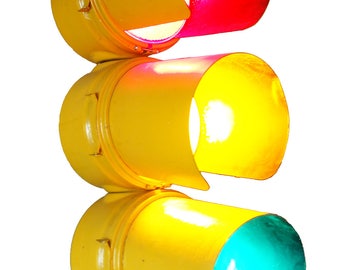 SOLD) 1950's General Electric "Streamline" GE Metal Bull's Eye Traffic Street Light Signal Stop Light Collectible!