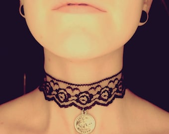 Victorian Style Choker