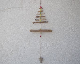 beach house decor, driftwood art, seashell art, unique gifts, boho wall decor, wall hanging, recycled art, outdoor decor, sea findings