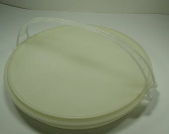 Tupperware White Divided Fruit Vegetable 6 Section Divided Tray With Lid And Handle
