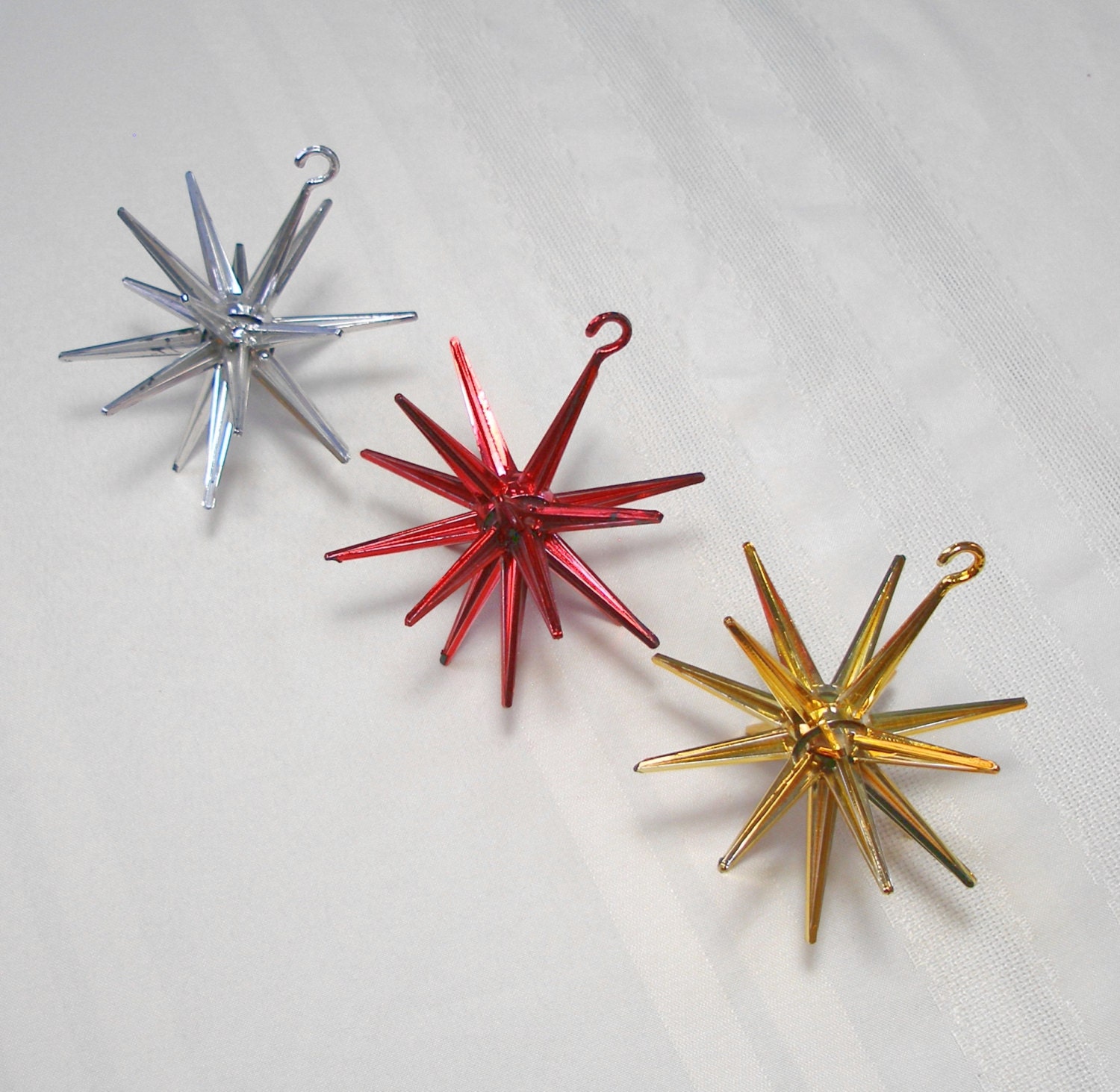 retro 1950s sputnik christmas ornaments set of 3 vintage retro 1950s sputnik christmas ornaments set of 3 vintage