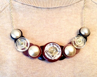 Pearl & Glass button necklace