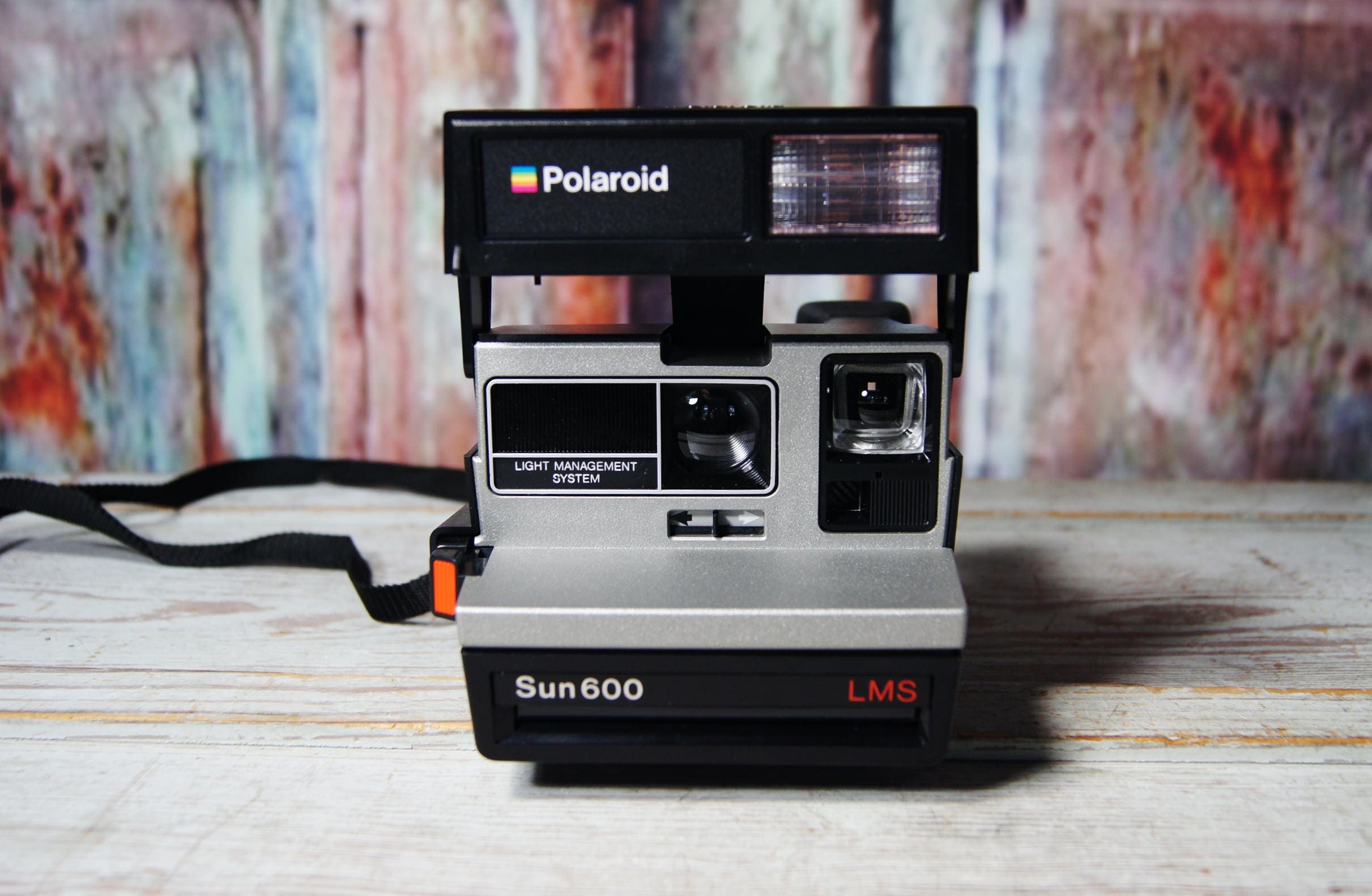 reserved for Kym Polaroid Sun 600 LMS Instant Film Camera