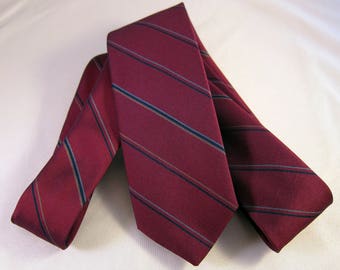 Skinny Tie | 1960s Mens Tie | 1950s Mens Tie | Mad Men Skinny Tie | Vintage Skinny Tie | Vintage Necktie | Mad Men Party | 1960s Necktie