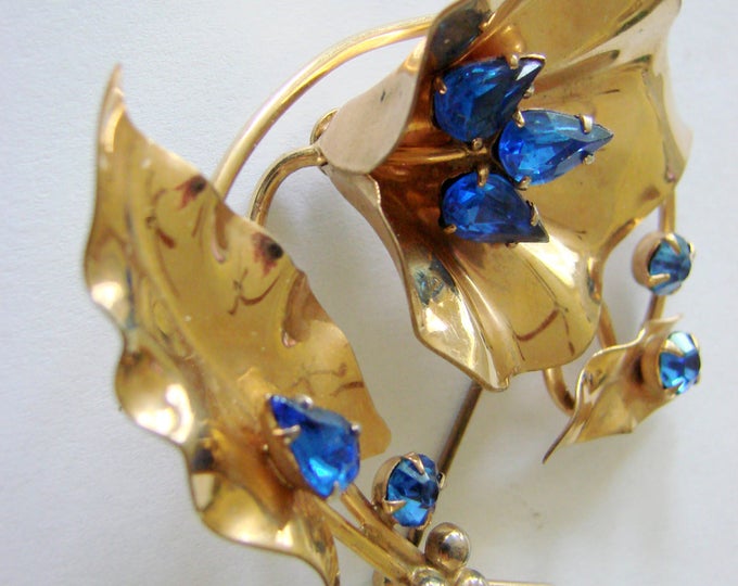 1940s Floral Designer Signed "Palm" Sapphire Rhinestone Gold Filled Brooch / Retro / Vintage Jewelry / Jewellery