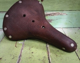 brooks b17 carved saddle