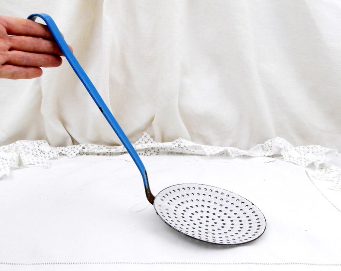 Antique French Blue and White Chippy Enamelware Strainer, French Country Decor, Kitchen, Cooking Utensil, Retro Home, Cooking, Egoutoir