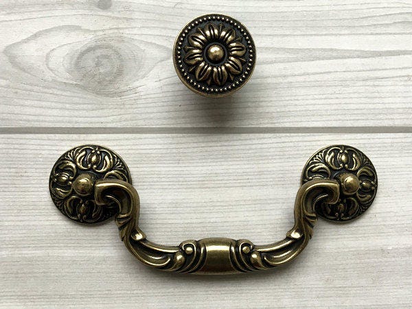 4 5 Vintage Style Bail Drawer Pull Handles Dresser Pulls Handle 4 5 Vintage Style Bail Drawer Pull Handles Dresser Pulls Handle Cabinet Door S Antique Bronze