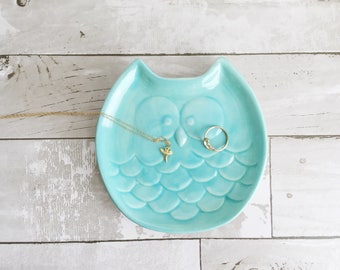 Owl Spoon Rest - Owl Soap Holder - Owl Dish - Jewelry Holder - Ceramic Spoon Rest - Ceramics and Pottery