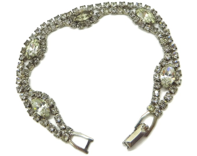 Vintage Weiss Signed Double Row Chaton Marquise Rhinestone Bracelet