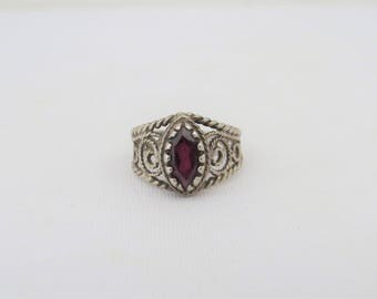Vintage Sterling Silver Garnet Filigree Ring Size 7