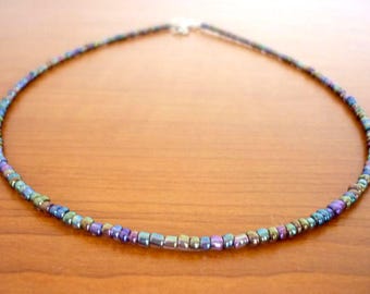 Iridescent Beaded Necklace, Beaded Choker Necklace, Dainty Seed Bead Necklace, Metalic Iris Necklace, Oil Slick Iridescence Necklace