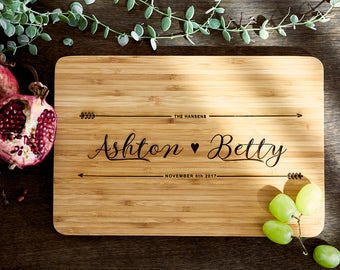 Christmas Gift Ideas - Custom Name chopping board for couples - Personalised Cutting board - Weddings - Engagement - Anniversary CB#21