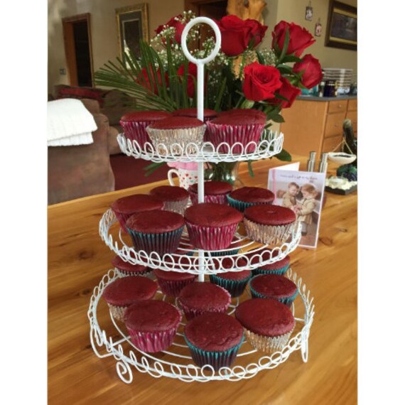 Round Metal Wire Cupcake Holder 3 Tier 13Inch