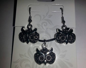 OWLS! Cute owl earrings & necklace set stocking stuffer