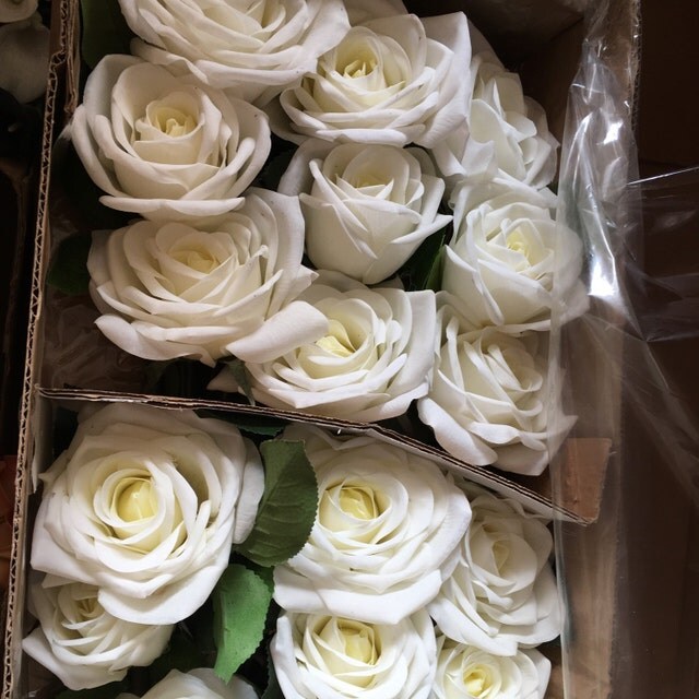 Real touch flowers and custom wedding flower by DexinFloral