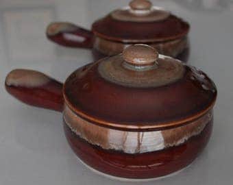 Set of 2 Vintage Clay French Onion Soup Bowls with Handles and Lids. Stoneware Bowls.
