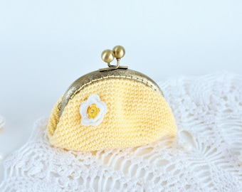 Yellow Coin purse Crochet purse Crocher purse Birthday gift for women gift Change purse Metal frame Jewelry pouch bag Gift for her gift
