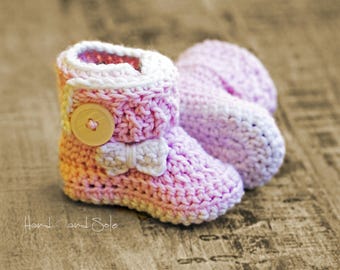 Baby Booties Crochet Pattern, Crochet Baby Pattern, Crochet Booties Pattern with Bow for Baby Girl in sizes Newborn to 18 Mos