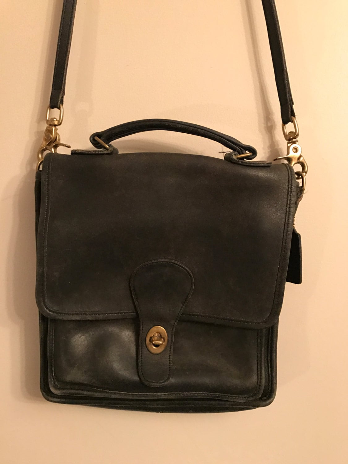 Vintage Handbag Vintage Coach Willis Black Leather Crossbody