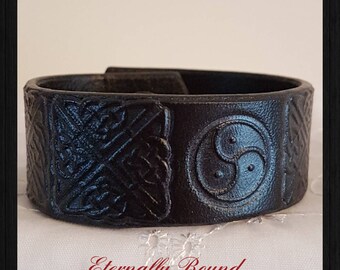 BDSM Triskele Bracelet, wristband, leather, Celtic design, black,BDSM symbol