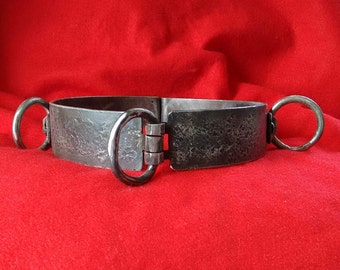 metal bondage collar dungeon restraints shackles medieval sex toy bdsm fetish equipment S&M dungeon irons sex submissive slave collar