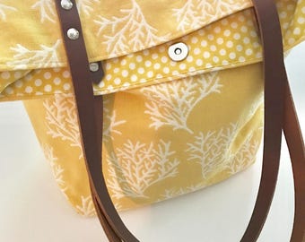 Totes, Bags and Purses, Canvas Totes, Yellow Summer Tote Bag, Handbag, Yellow Tote Bag, Travel Tote Bag