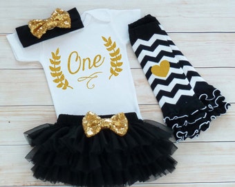First Birthday Outfit Girl, One Birthday Outfit, Cake Smash Bodysuit, 1st Birthday, First Birthday Girl Shirt, Tutu Outfit, Birthday Gift