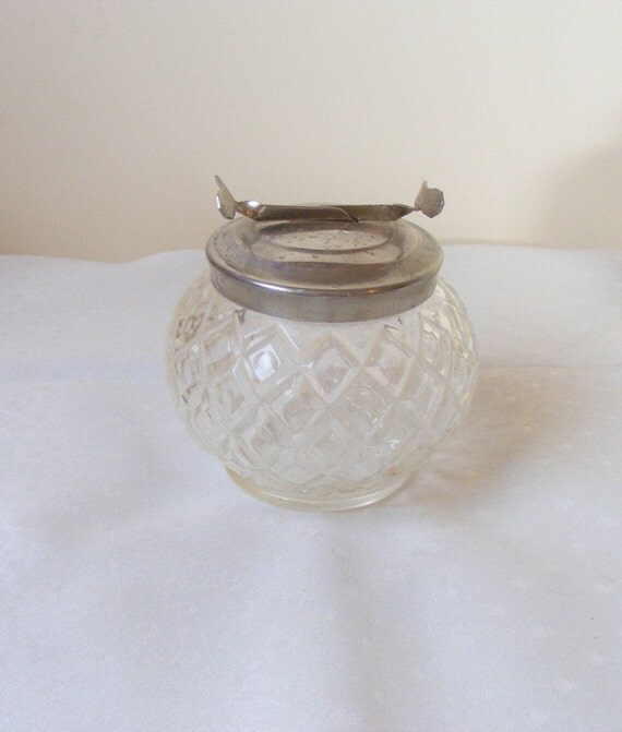 Sugar cube bowl bowl and tongs Decorative glass Cut glass