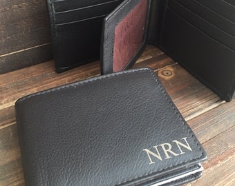 Personalized Bi-Fold Men's Leather Wallet, Mens Custom Engraved Wallet, New Dad Gift, Monogram Wallet, New Father Gift, Custom Wallet Man