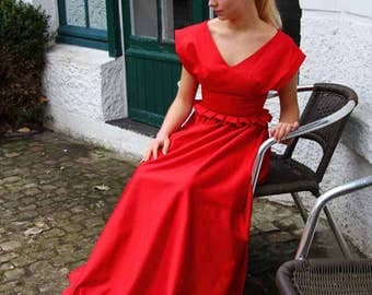 Red maxi dress, Long red dress, V neck gown, red evening dress, prom dress, bridesmaid dress, peplum maxi dress, floor length red dress