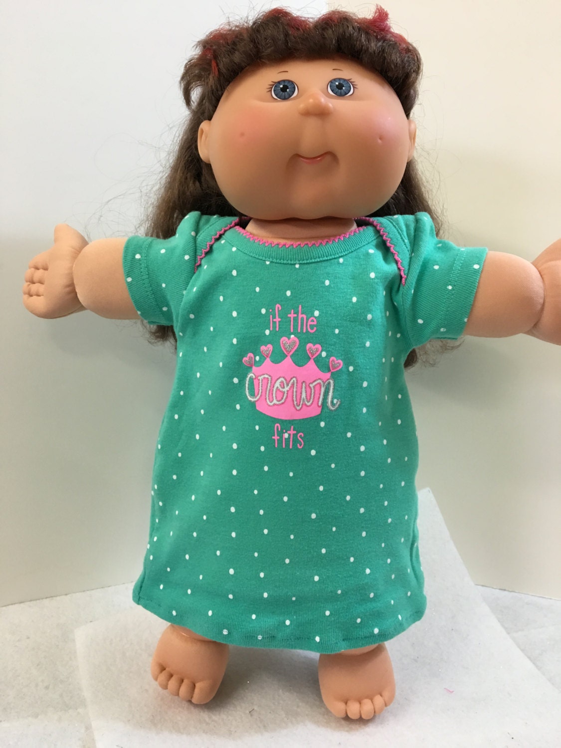 cabbage patch doll stand