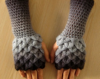 Dragon Scale Fingerless Gloves, Dragon Gloves, Crocodile Fingerless Gloves, Gift For Her, Gift For Christmas /// Formalhouse