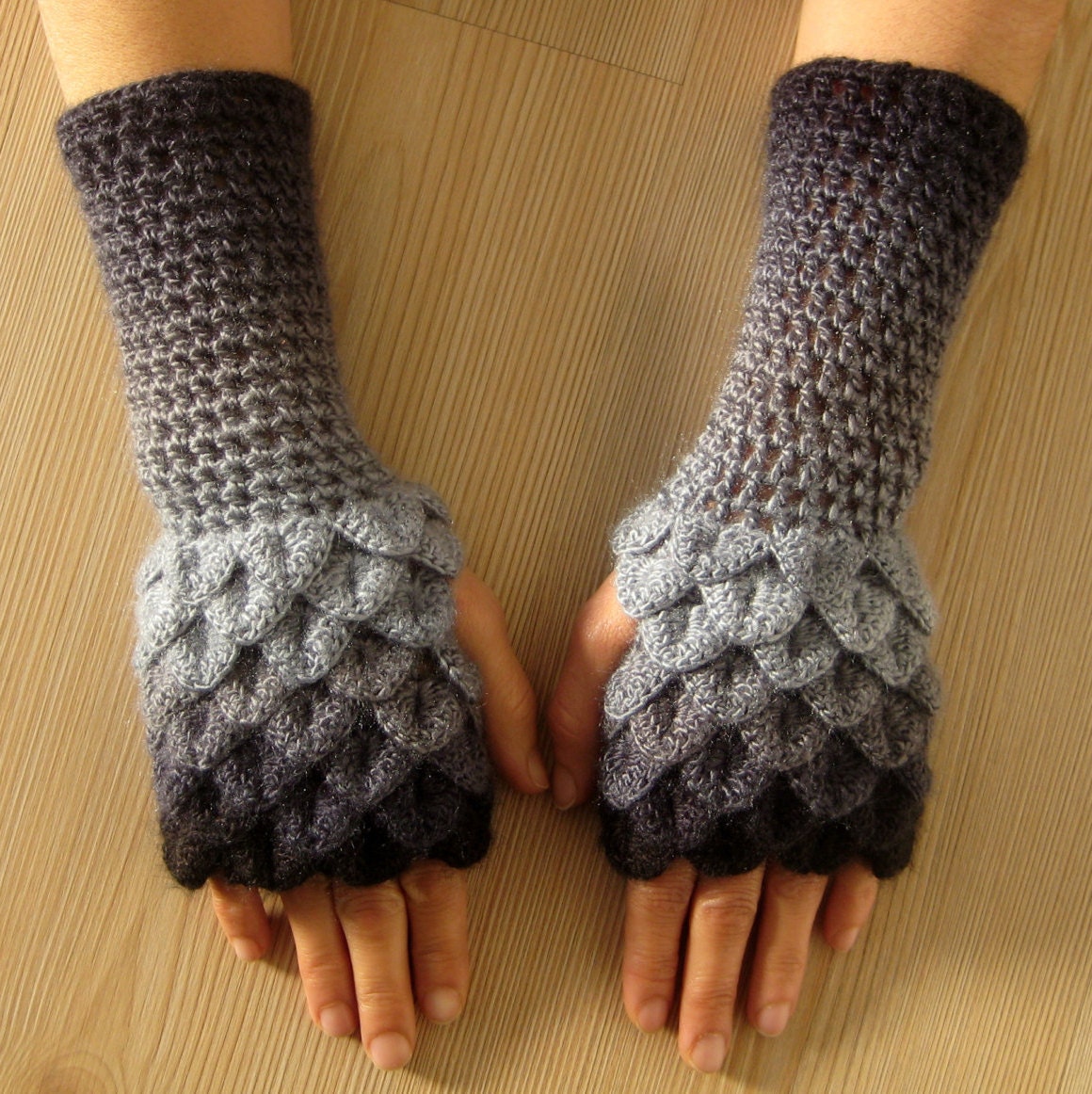 Dragon Scale Fingerless Gloves Dragon Gloves Crocodile