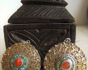 Tibetan earrings. Outstanding ethnic. Jewellery ethnic. Jewelry Tibetan. Tibetan earrings.