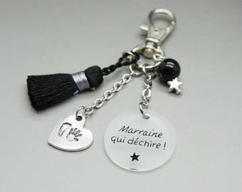 porte clé pompon noir cabochon "Marraine qui déchire" coeur personnalisable