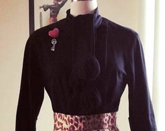 Black 1950s blouse.