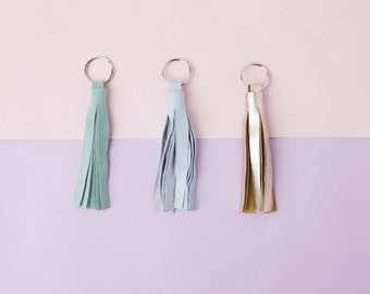 Suede Leather Tassel Keychain // Tassel Key Chain // Keyring // Fringe Key Ring // Leather Keychain // Metallic Leather // Gift for Mom