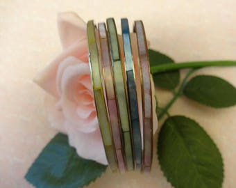 Vintage Mother of Pearl Bangle, Stack Bangle, Set of 5 Bangles, Shell Bangles, Festival Bangles, Boho Bangles
