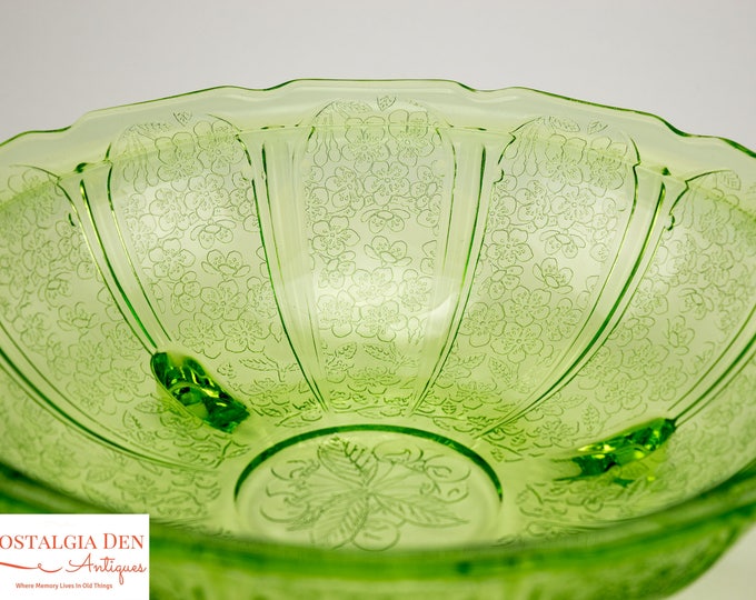 Green Depression Glass Fruit Bowl | Jeanette Glass Co | Cherry Blossom Pattern