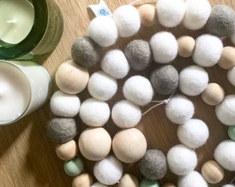 Wooden Bead Garland, Farmhouse Decor, Scandinavian Christmas, Rustic Christmas Decor, Felt Ball Garland, Nordic Nursery, Beaded Garland