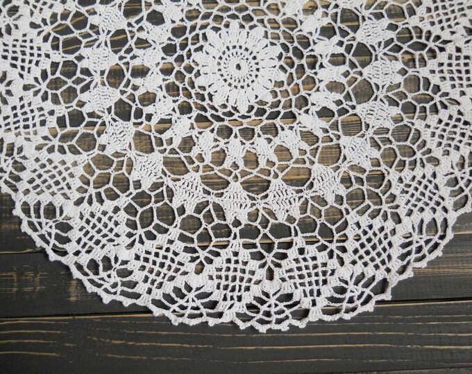 Crochet ornaments, crochet lace doily, white doily, crocheted decoration, crochet table decor, decorative crochet, white cotton doily, lacey